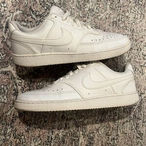 Nike Women’s White Sneakers